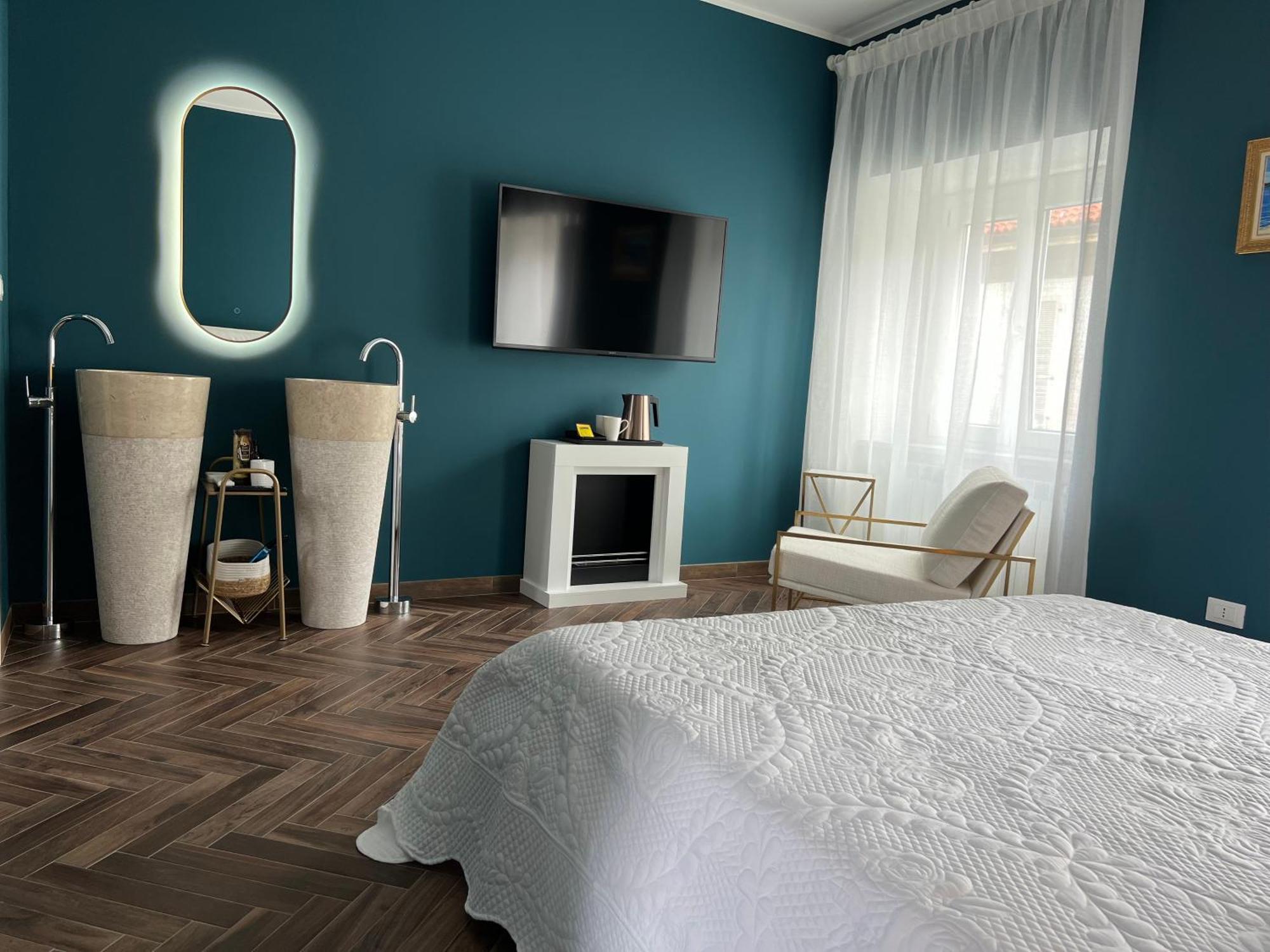Casa Del Caval Bianco Bed & Breakfast เวนาเรีย เรอาเล ภายนอก รูปภาพ